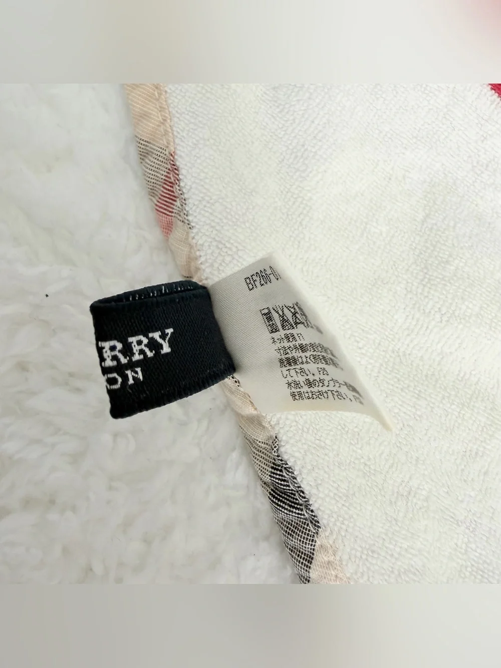 Burberry excellent one